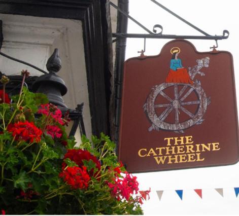 The Catherine Wheel Wetherspoon Hotel Henley-on-Thames Extérieur photo
